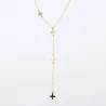 Collier en acier avec perles de couleur et trèfle forme Y