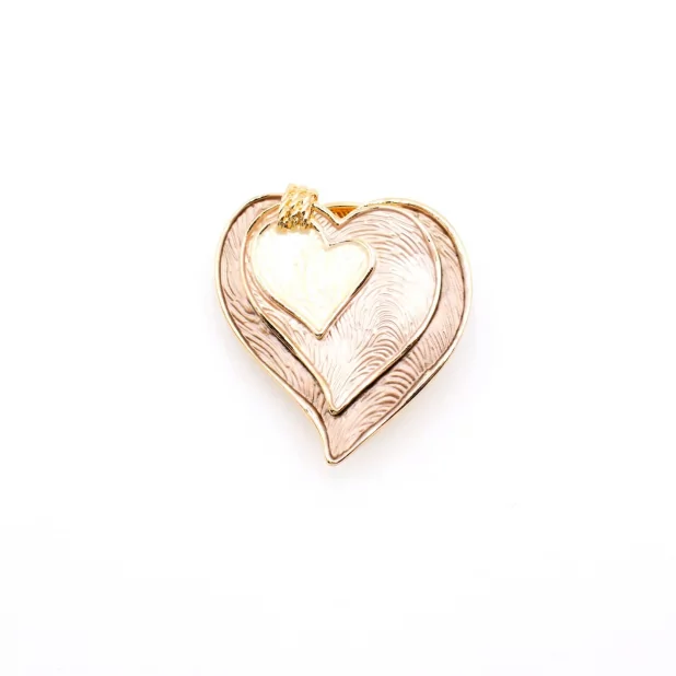Broche aimantée plusieurs cœurs