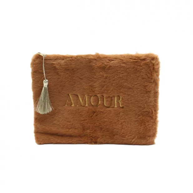 Pochette fourrure message AMOUR
