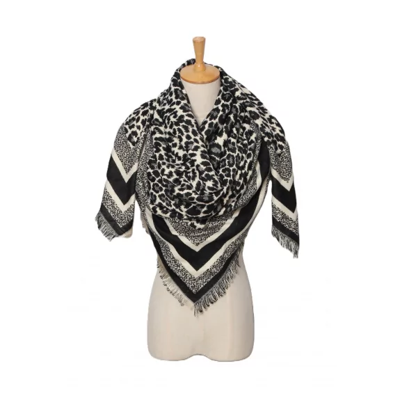 Grand carré tendance laine