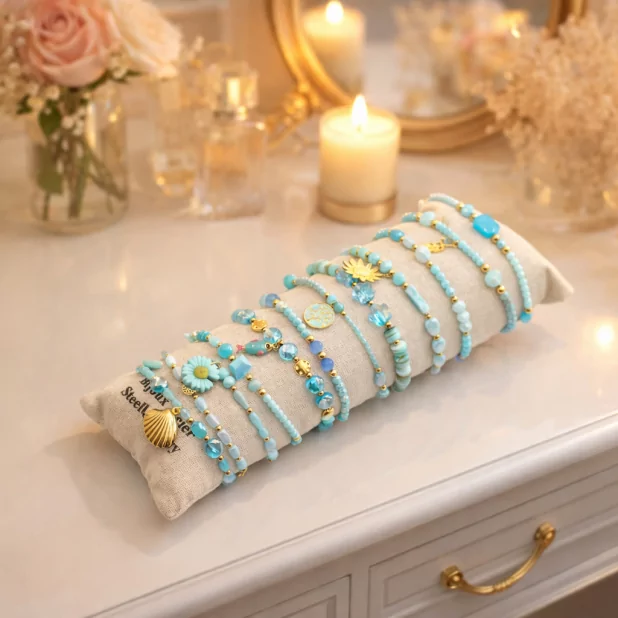 Pack de 12 bracelets cristal de verre et acier - TURQUOISE Pack de 12 bracelets cristal de verre et acier - TURQUOISE