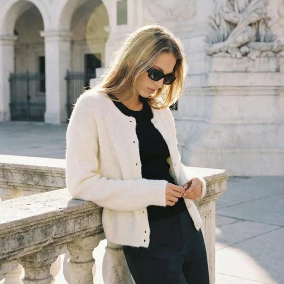 Gilet femme boutonné en...