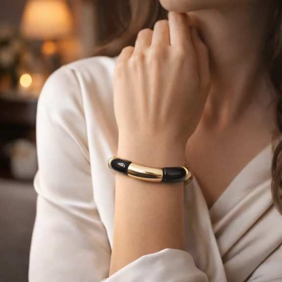 Bracelet jonc doré et...