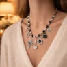 Collier argenté breloques croix