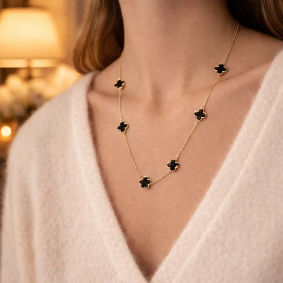 Collier tendance acier avec...