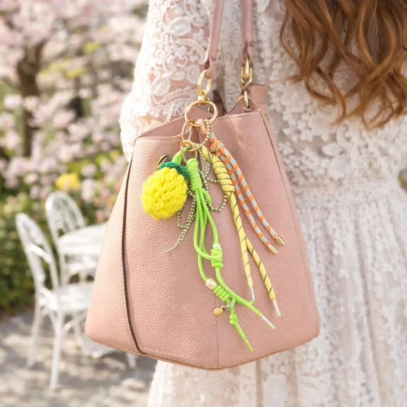 Porte clefs citron jaune...