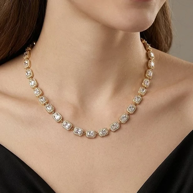 Collier maillons rectangulaires sertis – Acier inoxydable