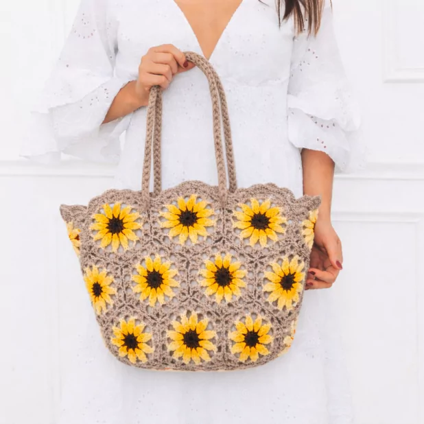 Grand Panier crochet fleurs colorées et pochon