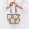 Petit panier crochet à motifs fleurs et pochon