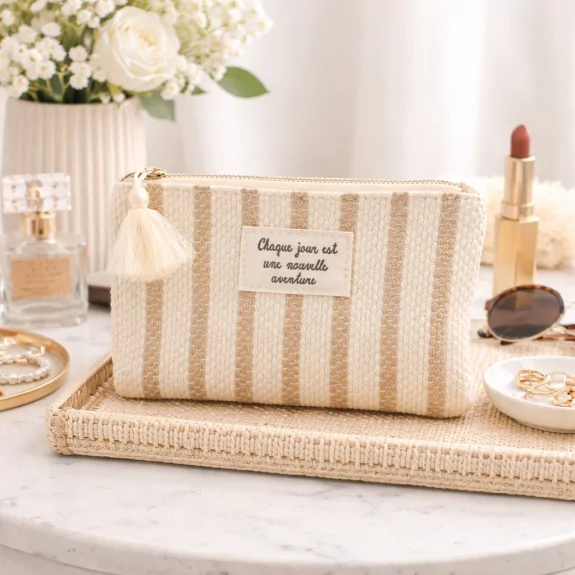 Pochette rayée avec message – Accessoire mode tendance