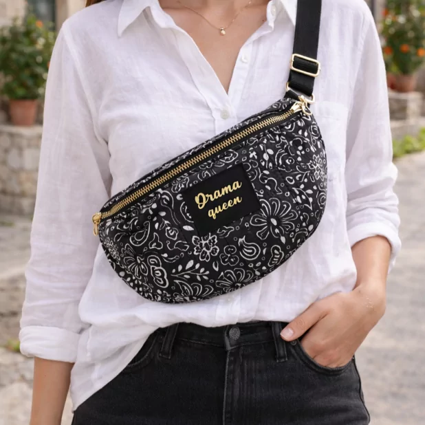 Sac banane matelassé 100 % coton motif bandana tribal Sac banane matelassé 100 % coton motif bandana tribal