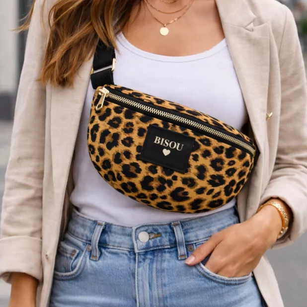 Sac banane “Bisou” – Léopard ou rayures étoiles Sac banane “Bisou” – Léopard ou rayures étoiles