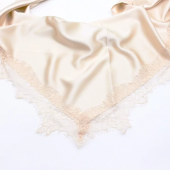 Foulard satiné à dentelle – 100% viscose