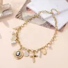 Collier doré breloques croix et perles nacrées