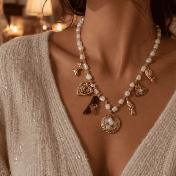 Collier bohème breloques...