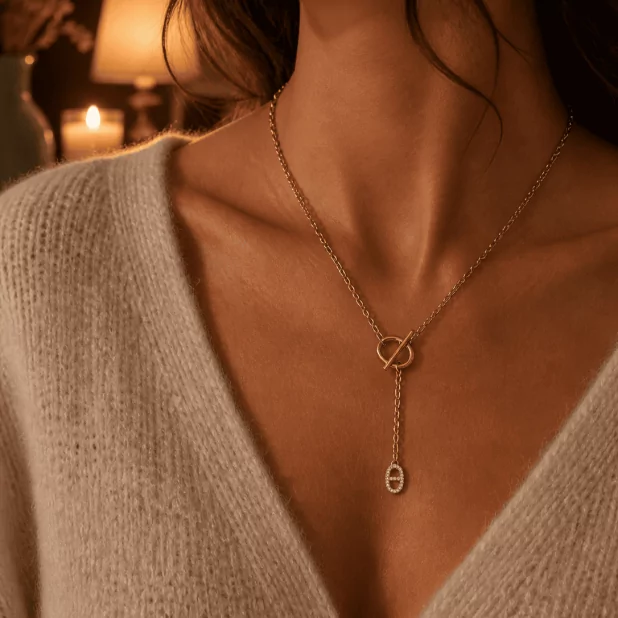 Collier luxe chaîne dorée fermoir toggle