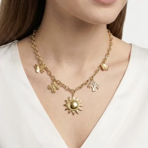 Collier doré breloques...