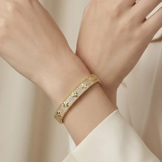 Bracelet manchette en acier – Éclat doré ou argenté