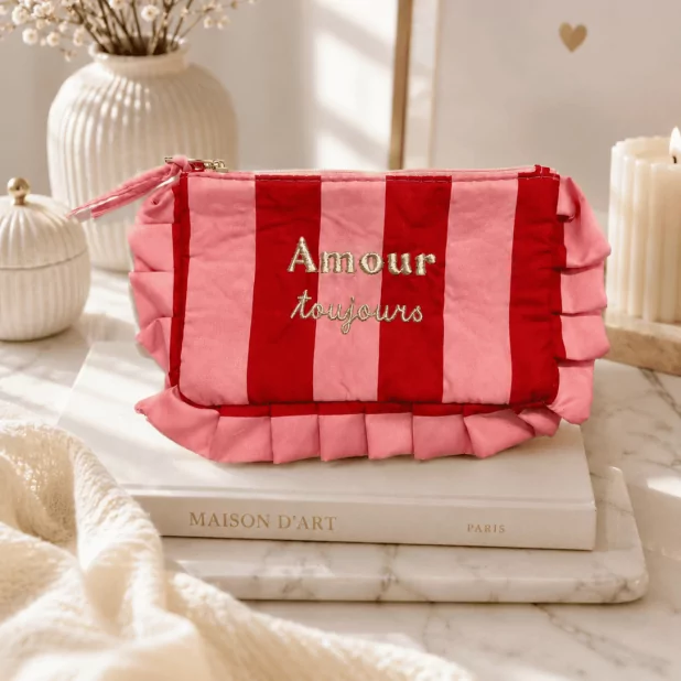 Pochette rayée à message “Amour toujours” avec volants