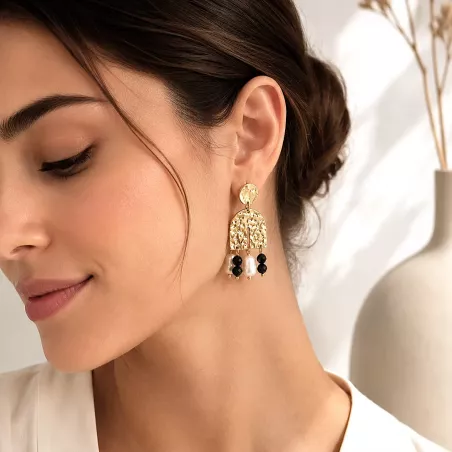 Boucles d’oreilles pendantes – Perles nacrées et noires