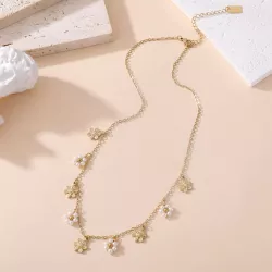 Collier doré fleurs et perles pendantes