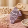 Pack de 12 porte-clés messages assortis – Couleurs & textes aléatoires