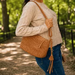 Sac bandoulière tressé femme 30x18 cm | Grossiste maroquinerie tendance