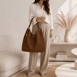 Grand sac à main avec pochette assortie