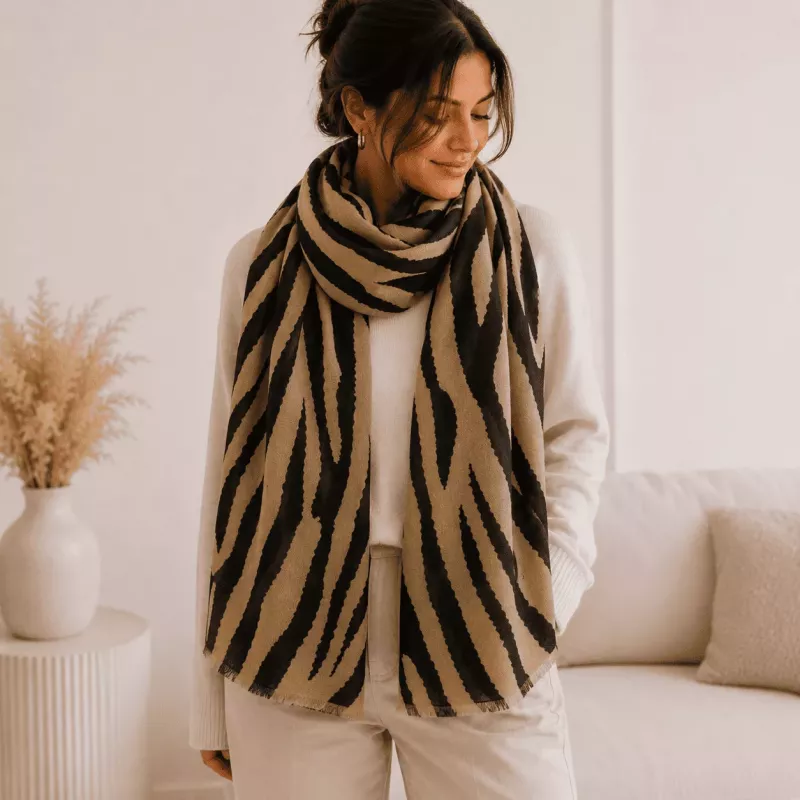 Écharpe femme motif zèbre