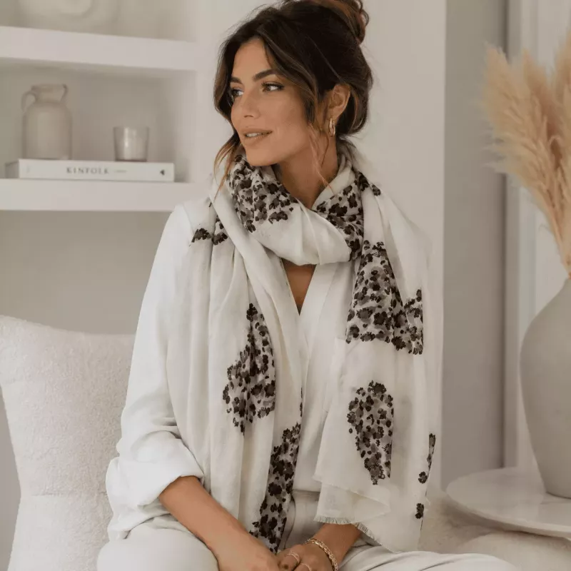 Écharpe femme léopard 100% viscose 180x90 cm | Grossiste accessoires de mode