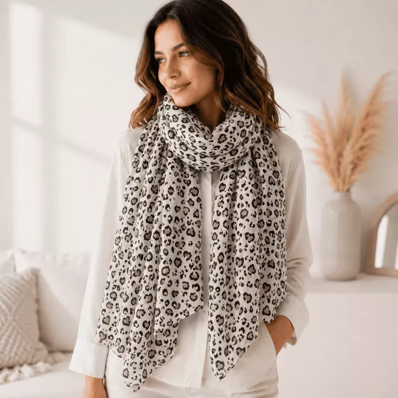 Écharpe femme léopard 180x90 cm 100% polyester | Grossiste accessoires de mode