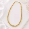Collier doré à maillons entrelacés