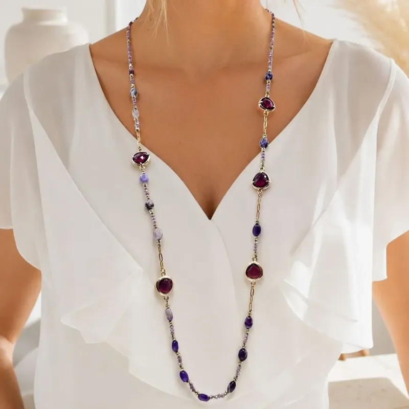 Collier sautoir perles et pierres colorées