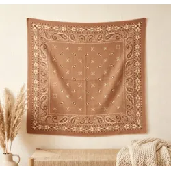 Écharpe carrée motif bandana