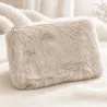 Pochette en fausse fourrure