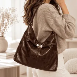 Grand sac à main effet cuir souple