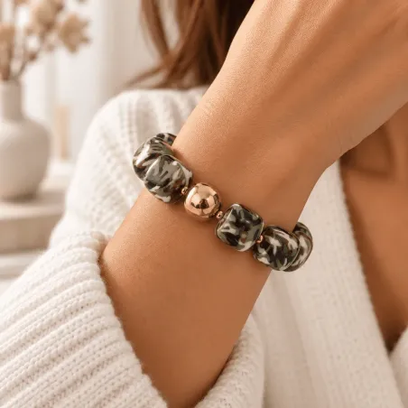 Bracelet en résine à grosses perles