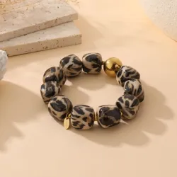 Bracelet en résine à grosses perles