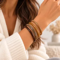 Lot de 4 bracelets joncs en résine – Tons naturels