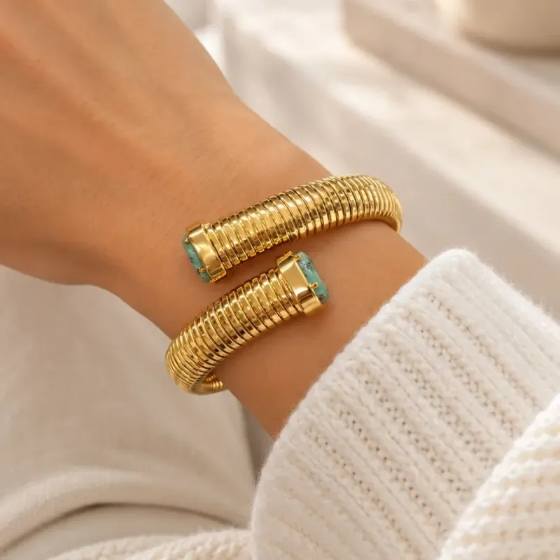 Bracelet Jonc Doré Acier Inoxydable – Turquoise Africaine ou Œil de Tigre