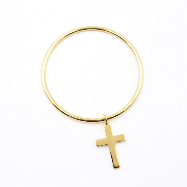 bracelet en acier avec croix