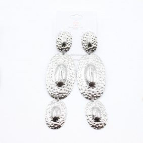 Boucles d'oreilles pendante en acier