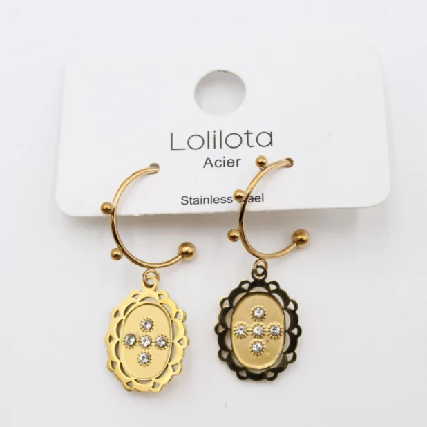 Boucle d'oreille pendante de la collection Lolilota